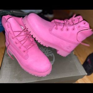 Junior’s Pink Timberland Boot